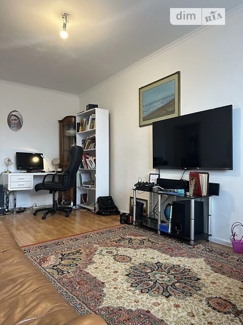 Продаж 3к квартири 82 кв. м на вул. Лісківська 18 • ID 34821