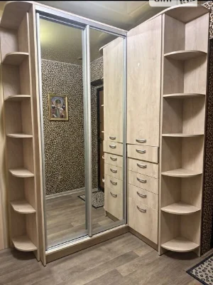 Продаж 2к квартири 57 кв. м на вул. Соломії Крушельницької 1
