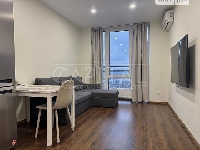 Продаж 1к квартири 47 кв. м на вул. Дніпровська наб. 18 • ID