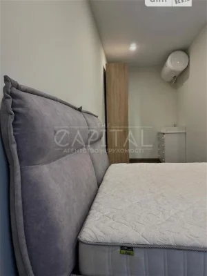 Продаж 1к квартири 47 кв. м на вул. Дніпровська наб. 18 • ID