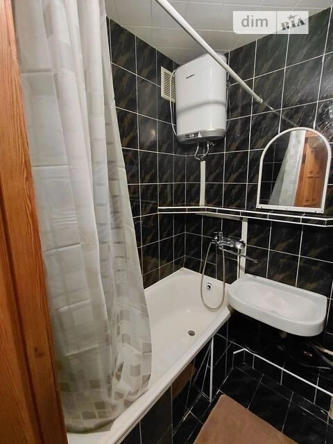 Довготривала оренда 2к квартири на вул. Прирічна 19 • ID 348