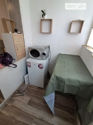 Довготривала оренда 1к квартири на вул. Сергія Данченка 1 •