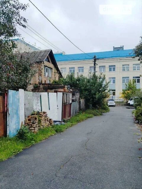Продаж частини будинку на вул. Рокитнянська 11/4, 3 кімнати