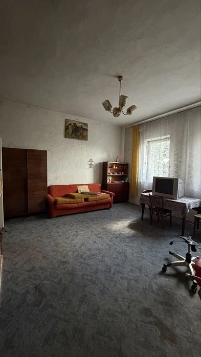 Продаж будинку під ремонт 80м2