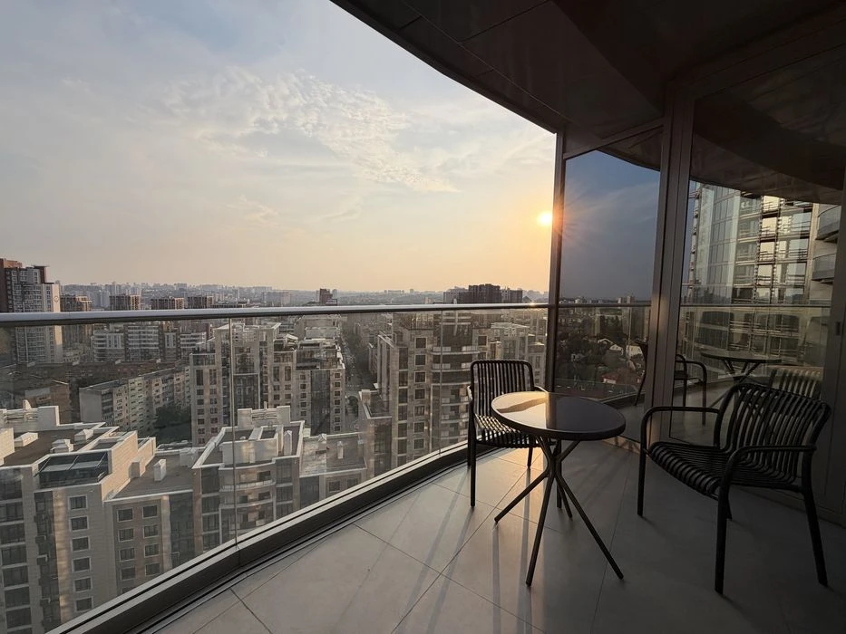 Стальна видова квартира в ЖК Taryan towers