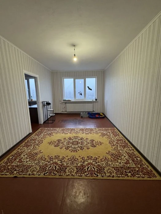 Продам 4 комнатну квартиру пр- Перемоги 48А, Є відновлення,Г