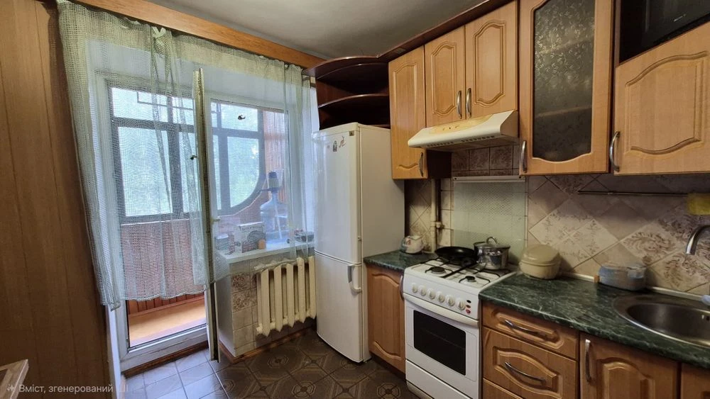 Продам 2 кім, Центр, 3й поверх, Меблі та Техніка