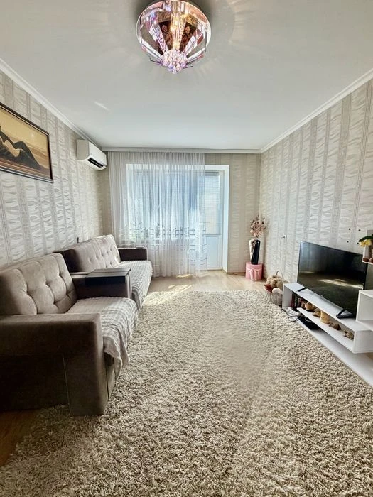 Продаж! 1 кімн.квартира з ремонтом