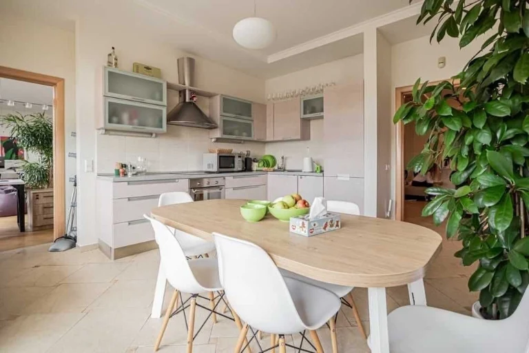 Apartment for sale on T. Shevchenko Boulevard 11