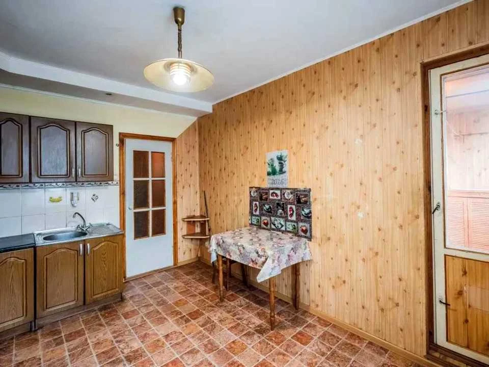 Квартира. Київ, Рахманінова вул.