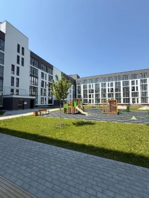 Продаж 2-кім квартири в зданій новобудові Надійна