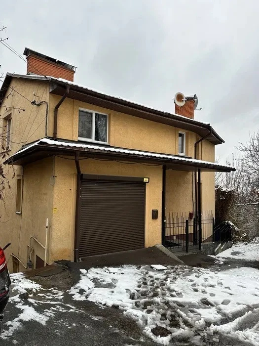 Оренда котеджу 355 м², Науки просп.