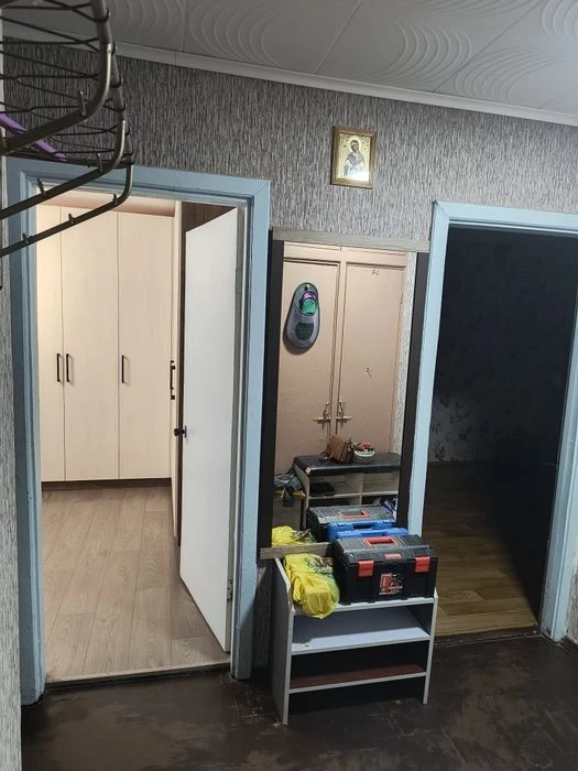 Продам 3- кімнатну квартиру Козацька (АТБ)