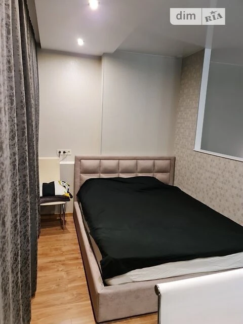 Довготривала оренда 1к квартири на вул. Петропавлівська 40 •