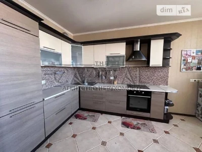 Продаж 3к квартири 114 кв. м на вул. Срібнокільська 1 • ID 3