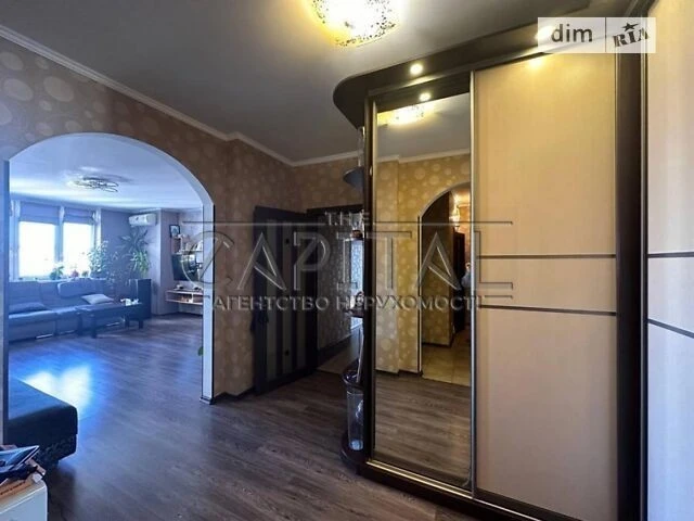 Продаж 3к квартири 114 кв. м на вул. Срібнокільська 1 • ID 3