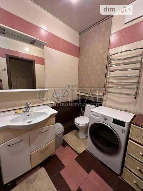 Продаж 3к квартири 114 кв. м на вул. Срібнокільська 1 • ID 3