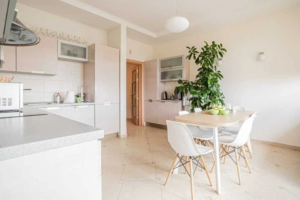 Apartment for sale on T. Shevchenko Boulevard 11