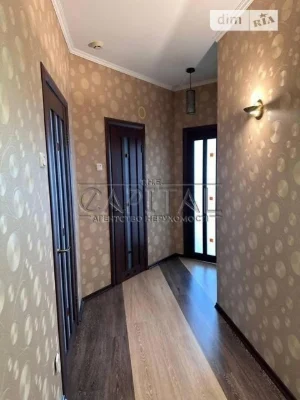 Продаж 3к квартири 114 кв. м на вул. Срібнокільська 1 • ID 3