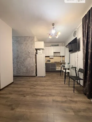 Продаж 1к квартири 34 кв. м на вул. Ярослава Івашкевича 8 •