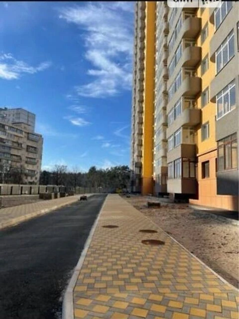 Продаж 2к квартири 95 кв. м на вул. Юрія Кондратюка 1 • ID 3