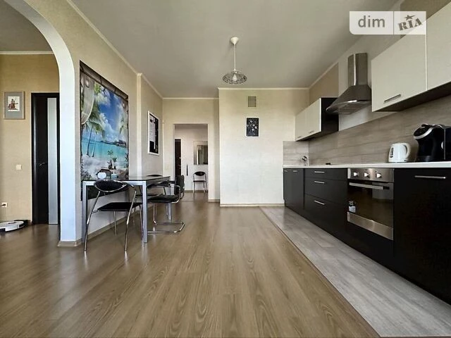 Продаж 2к квартири 60 кв. м на вул. Голосіївська 13 • ID 348