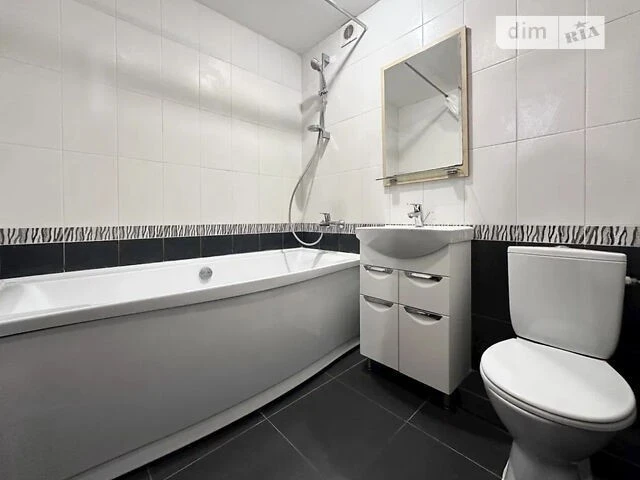 Продаж 2к квартири 60 кв. м на вул. Голосіївська 13 • ID 348