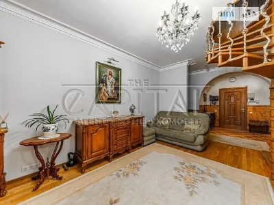 Продаж 4к квартири 150 кв. м на вул. Турівська 29 • ID 34830