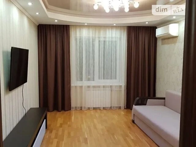 Продаж 1к квартири 43 кв. м на вул. Оноре де Бальзака 55В •