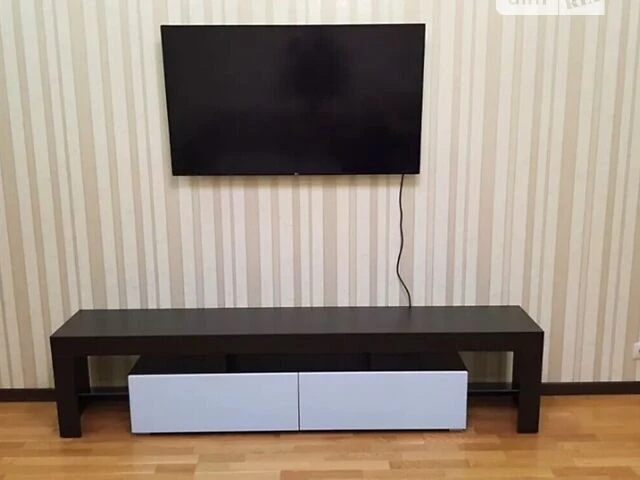 Продаж 1к квартири 43 кв. м на вул. Оноре де Бальзака 55В •