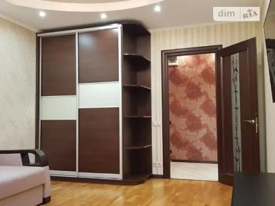Продаж 1к квартири 43 кв. м на вул. Оноре де Бальзака 55В •