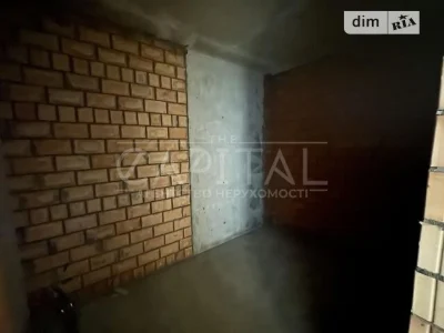 Продаж 4к квартири 100 кв. м на вул. Євгена Маланюка 28 • ID