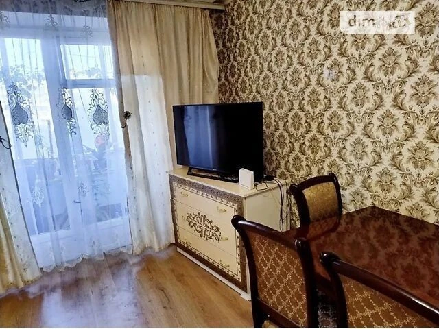 Продаж 3к квартири 60.6 кв. м на вул. Івана Миколайчука 7 •