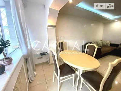 Продаж 3к квартири 89 кв. м на вул. Велика Васильківська 145