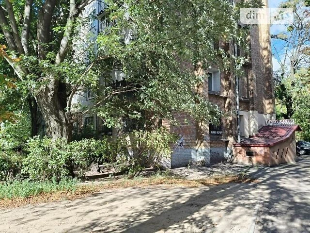 Продаж 2к квартири 41.4 кв. м на вул. Миколи Василенка 14В •