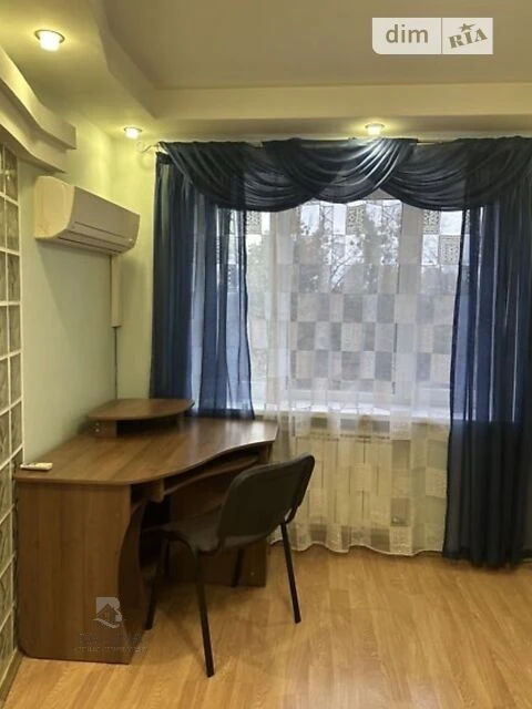Продаж 2к квартири 46 кв. м на просп. Берестейський 70 • ID