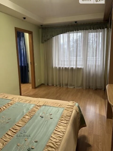 Продаж 2к квартири 46 кв. м на просп. Берестейський 70 • ID