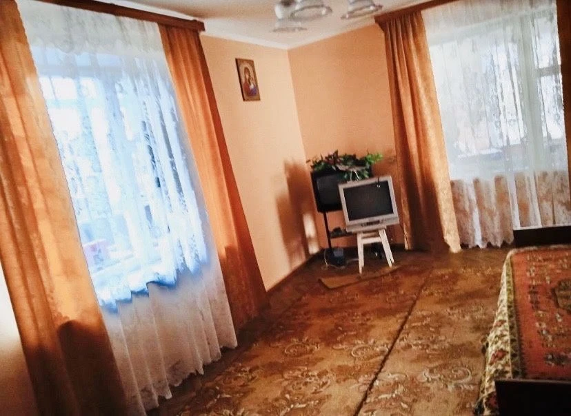 Продам 3 кімнатний будинок