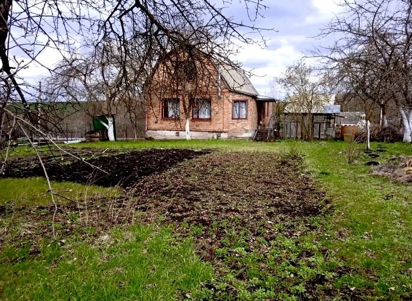 Продам 3 кімнатний будинок