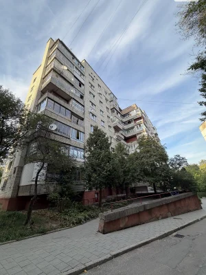Продаж Квартира Батальна