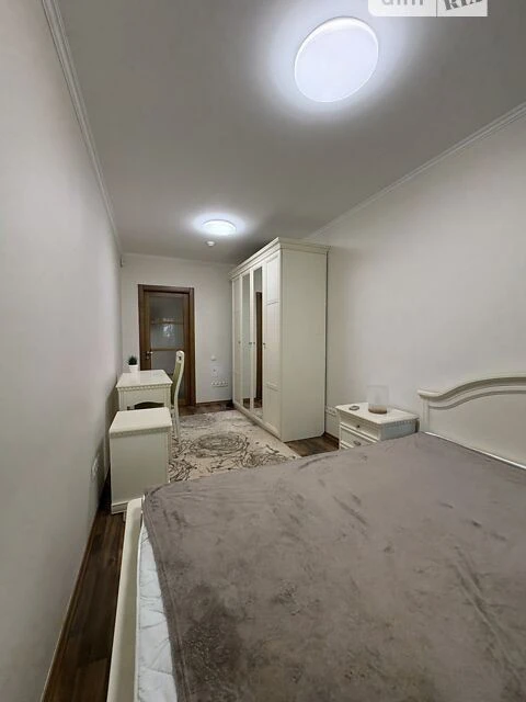 Продаж 3к квартири 57 кв. м на вул. Олени Теліги 25А • ID 34