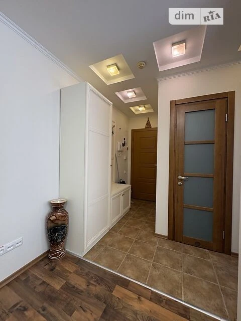 Продаж 3к квартири 57 кв. м на вул. Олени Теліги 25А • ID 34