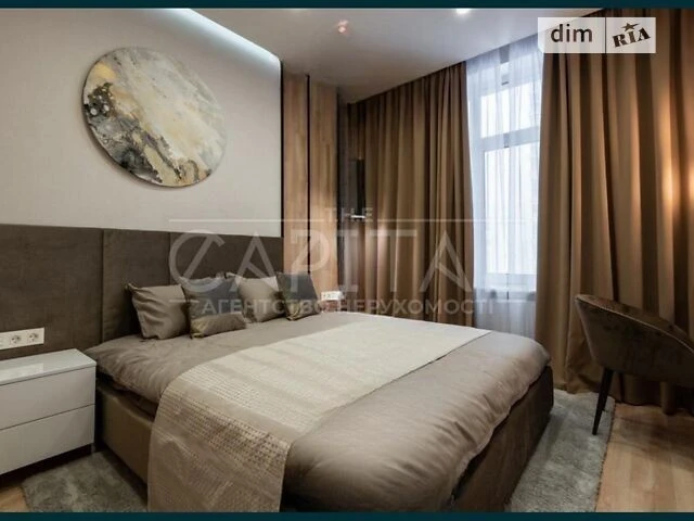 Продаж 2к квартири 85 кв. м на вул. Андрія Верхогляда 15 • I
