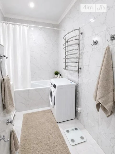 Продаж 2к квартири 55 кв. м на вул. Дмитра Луценка 8 • ID 34