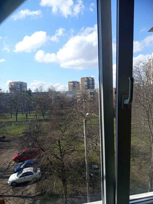 Two-bedroom apartment for sale on Kadenyuka Street! New Houses 1, Armeys Metro Station