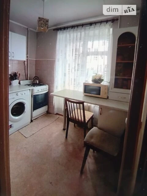 Довготривала оренда 1к квартири на вул. Дегтярівська 35/9 •