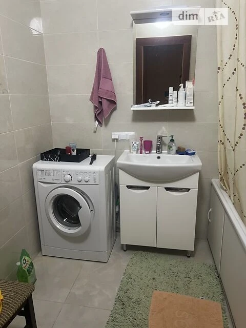 Довготривала оренда 1к квартири на вул. Здолбунівська 13 • I