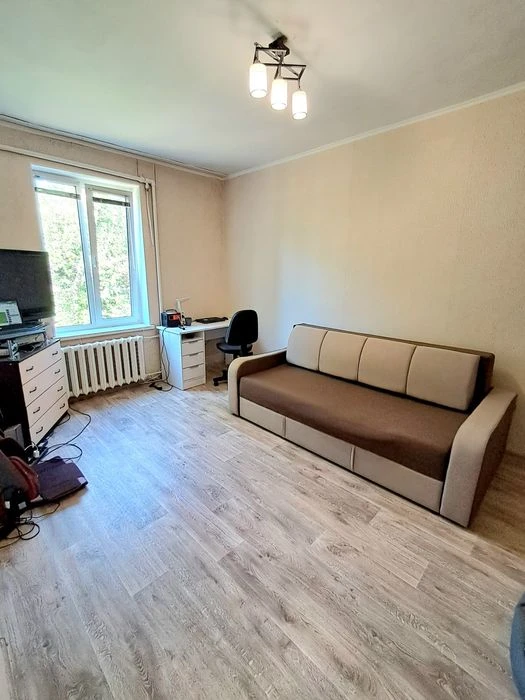 Продаж 1к квартири з ремонтом біля Дніпра, Грузпорт. Цегляни