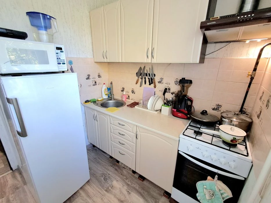 Продаж 1к квартири з ремонтом біля Дніпра, Грузпорт. Цегляни