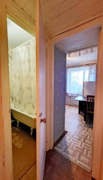 Продам 1-к.кв. Новые Дома, м.Дворец Спорта в высотке